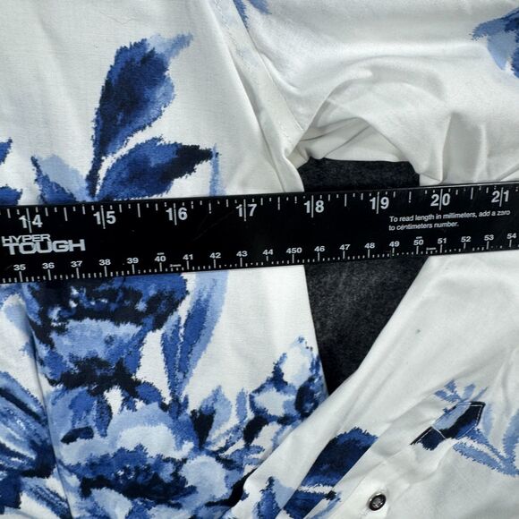 Talbots Non-Iron Blouse Women’s 8P White Blue Floral Button Down NWT - Picture 5 of 8
